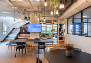 1 Person Coworking Desk