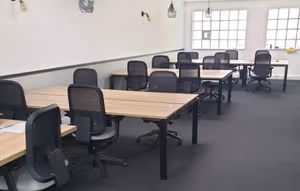 3 Person Private Office