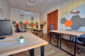 4 Person Coworking Desk