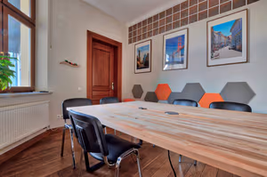 5 Person Coworking Desk