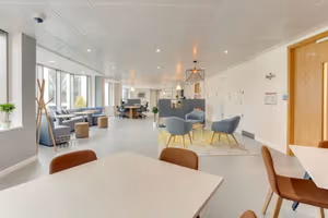 40 Person Private Office