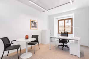 5 Person Private Office