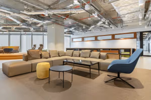 1 Person Coworking Desk