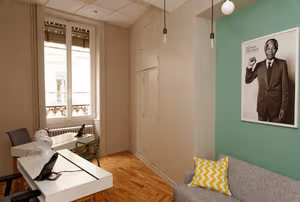 1 Person Coworking Desk