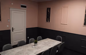 4 Person Coworking Desk