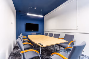 13 Person Private Office