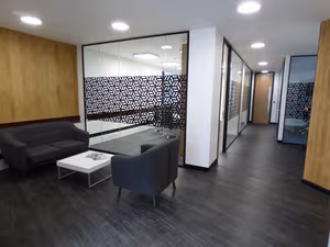 5 Person Private Office