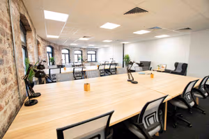 24 Person Enterprise Suite