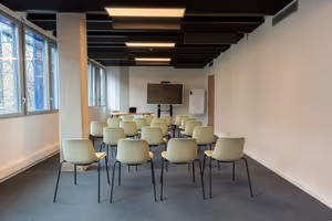 1 Person Private Office