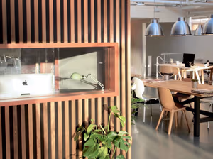 4 Person Coworking Desk