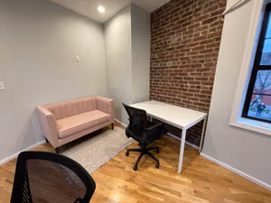 5 Person Private Office