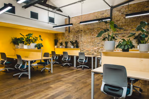 5 Person Coworking Desk