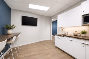 1 Person Private Office