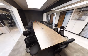 4 Person Coworking Desk