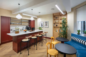 10 Person Private Office