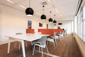 1 Person Coworking Desk