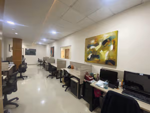4 Person Private Office