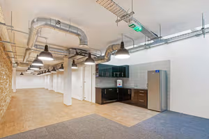 48 Person Managed Space