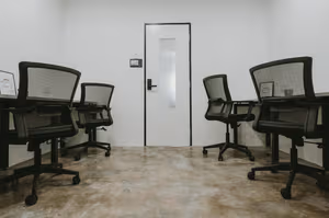 4 Person Private Office