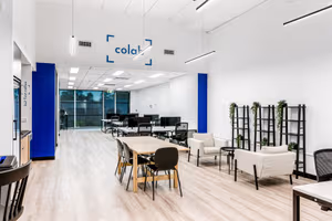 10 Person Coworking Desk