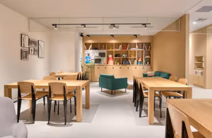 1 Person Private Office