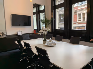 4 Person Private Office