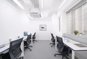 4 Person Private Office