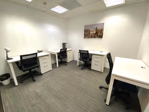 4 Person Private Office
