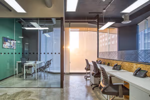 1 Person Coworking Desk