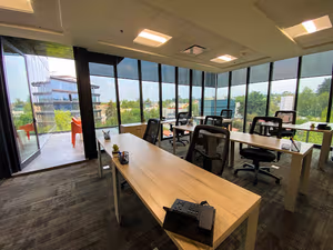 3 Person Private Office