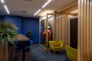 30 Person Private Office