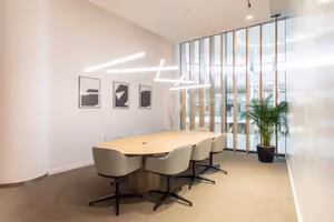 4 Person Private Office