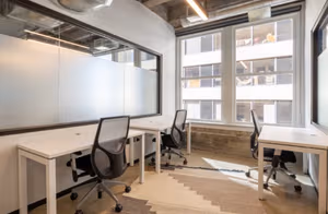 1 Person Coworking Desk