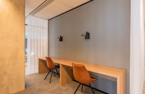 1 Person Coworking Desk