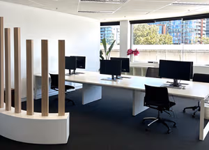6 Person Shared Office