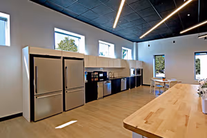 4 Person Private Office