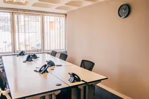 10 Person Private Office