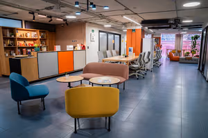 4 Person Private Office