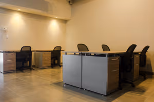 5 Person Private Office