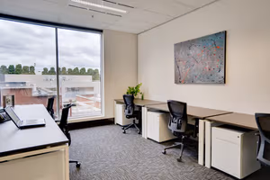 7 Person Private Office
