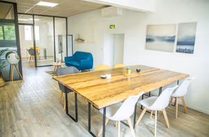4 Person Private Office