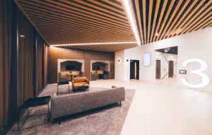 28 Person Enterprise Suite