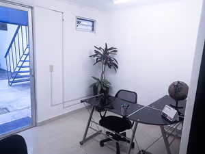 10 Person Coworking Desk