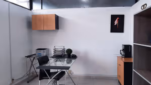 15 Person Coworking Desk