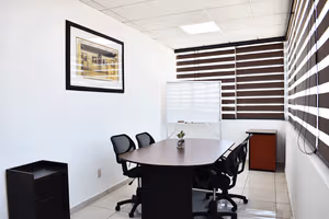 6 Person Coworking Desk