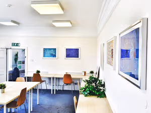 5 Person Private Office