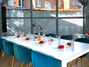 4 Person Coworking Desk