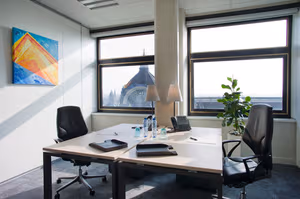 4 Person Coworking Desk