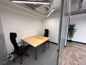 3 Person Private Office