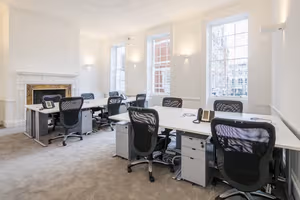 4 Person Private Office